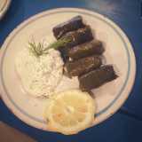 Infine un classico � la dolmadakia: foglie di vite con yogurt e riso